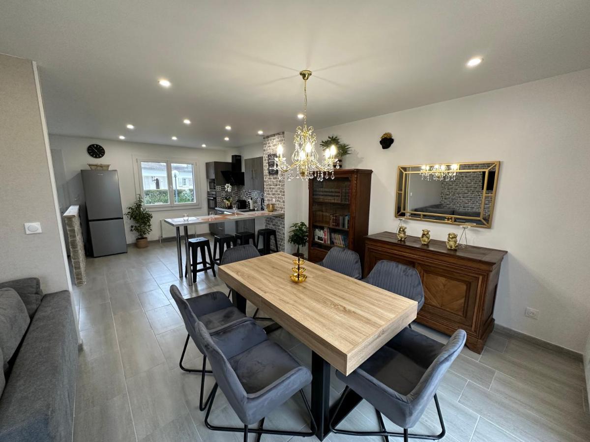 Agreable Maison Avec Jardin A Joinville Exterior foto